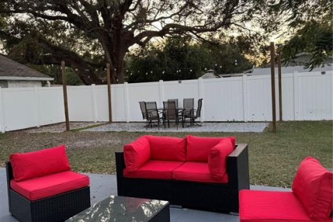 Casa en alquiler en Tampa, Florida, 3 dormitorios, 122.07 m2 № 1830096 - foto 20