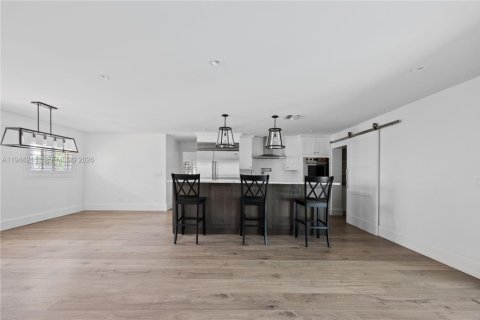 Casa en venta en Lighthouse Point, Florida, 3 dormitorios, 168.52 m2 № 2001539 - foto 5