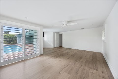 Casa en venta en Lighthouse Point, Florida, 3 dormitorios, 168.52 m2 № 2001539 - foto 9