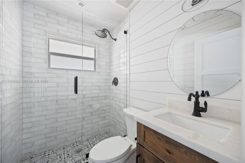 Casa en venta en Lighthouse Point, Florida, 3 dormitorios, 168.52 m2 № 2001539 - foto 15