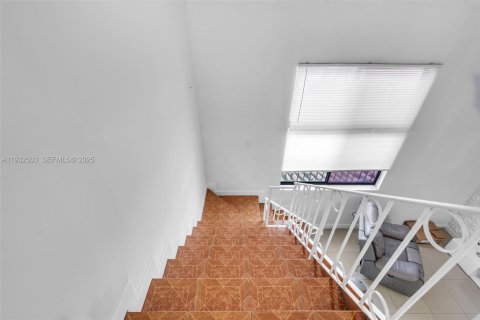 Снять в аренду кондоминиум в Хайалиа, Флорида 3 спальни, 90.3м2, № 1992606 - фото 14