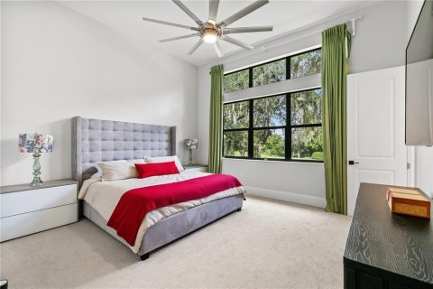 Casa en venta en Orlando, Florida, 6 dormitorios, 541.16 m2 № 1899238 - foto 19