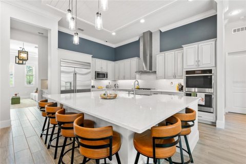 Casa en venta en Orlando, Florida, 6 dormitorios, 541.16 m2 № 1899238 - foto 11