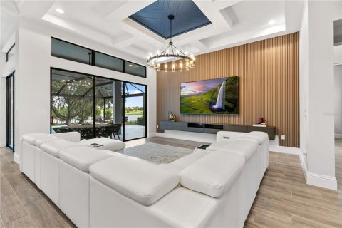 Casa en venta en Orlando, Florida, 6 dormitorios, 541.16 m2 № 1899238 - foto 7
