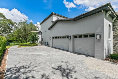 Casa en venta en Orlando, Florida, 6 dormitorios, 541.16 m2 № 1899238 - foto 27