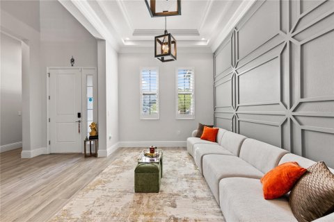 Casa en venta en Orlando, Florida, 6 dormitorios, 541.16 m2 № 1899238 - foto 4
