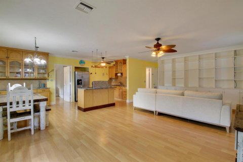 Villa ou maison à vendre à Jupiter, Floride: 3 chambres, 110.55 m2 № 2435488 - photo 7