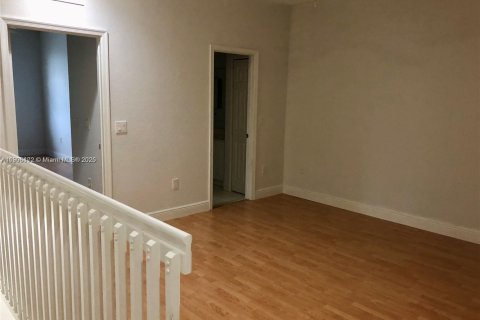 Adosado en venta en Oakland Park, Florida, 2 dormitorios, 132.29 m2 № 1956958 - foto 6