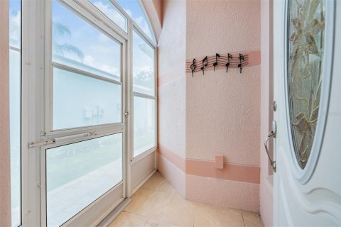 Купить виллу или дом в Сан-Антонио, Флорида 7 комнат, 163.69м2, № 2324263 - фото 27