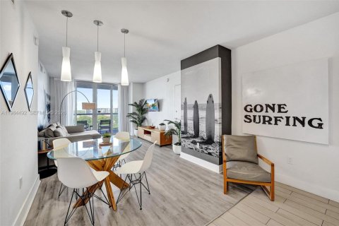 Condominio en venta en Hallandale Beach, Florida, 2 dormitorios, 95.5 m2 № 2045833 - foto 5