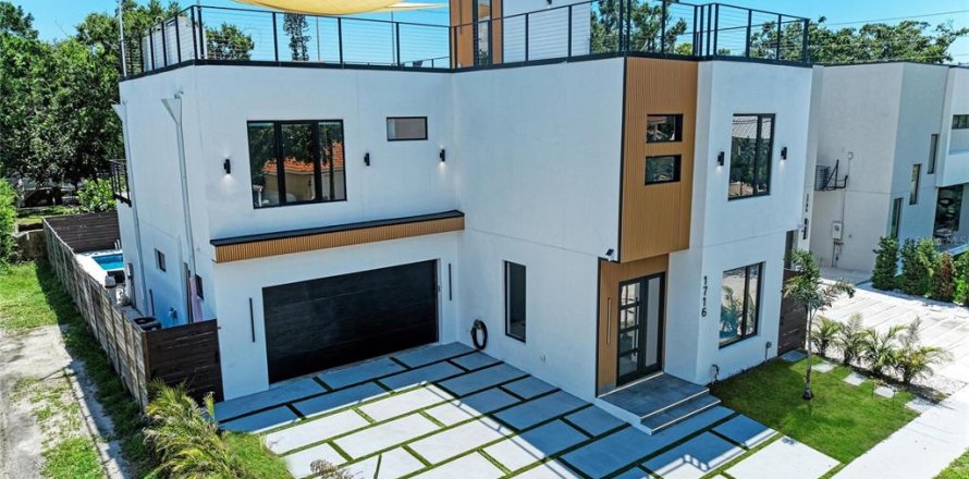 Villa ou maison à Sarasota, Floride 4 chambres, 351.17 m2 № 1894664