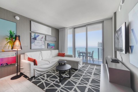 Condo in Hollywood, Florida, 2 bedrooms  № 2090943