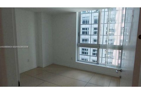 Copropriété à louer à Miami, Floride: 2 chambres, 92.44 m2 № 2390009 - photo 10