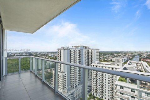 Condo in North Miami Beach, Florida, 3 bedrooms  № 2014944 - photo 26