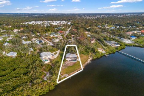 Terreno en venta en Englewood, Florida № 1812502 - foto 4