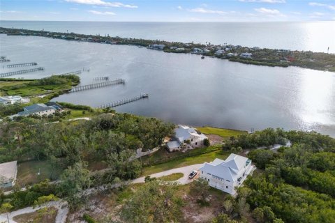 Terreno en venta en Englewood, Florida № 1812502 - foto 1