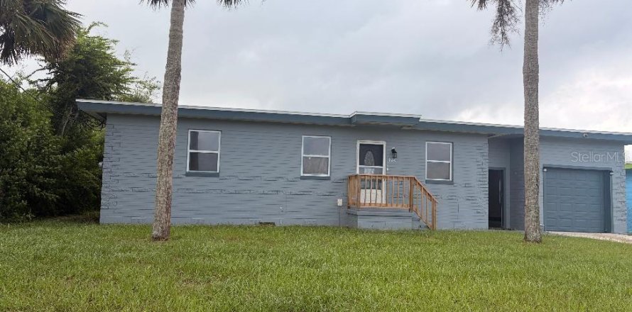 Villa ou maison à Ormond Beach, Floride 3 chambres, 121.52 m2 № 2409889