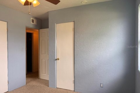 Villa ou maison à louer à Ormond Beach, Floride: 3 chambres, 121.52 m2 № 2409889 - photo 13