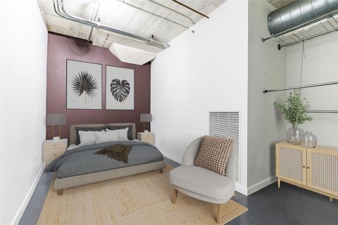 Condo in Tampa, Florida, 1 bedroom  № 1847037 - photo 6