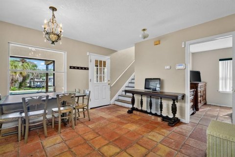 House in Oak Hill, Florida 2 bedrooms, 143.53 sq.m. № 2156378 - photo 30