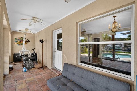 House in Oak Hill, Florida 2 bedrooms, 143.53 sq.m. № 2156378 - photo 25