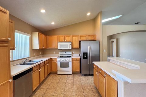 Casa en alquiler en Clermont, Florida, 5 dormitorios, 210.42 m2 № 1905831 - foto 18