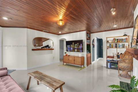 House in Miami, Florida 3 bedrooms, 117.8 sq.m. № 2041926 - photo 7