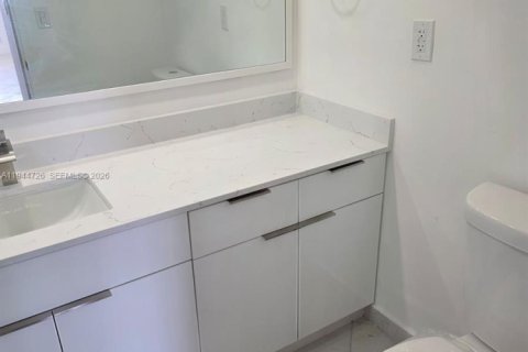 Copropriété à louer à Aventura, Floride: 2 chambres, 102.56 m2 № 2001362 - photo 18