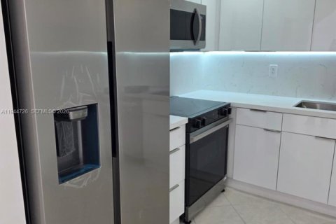 Copropriété à louer à Aventura, Floride: 2 chambres, 102.56 m2 № 2001362 - photo 8