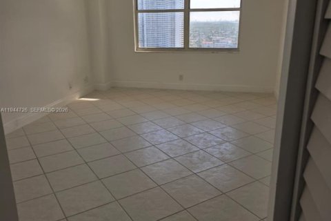 Copropriété à louer à Aventura, Floride: 2 chambres, 102.56 m2 № 2001362 - photo 20