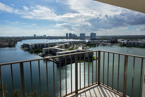 Copropriété à louer à Aventura, Floride: 2 chambres, 102.56 m2 № 2001362 - photo 7