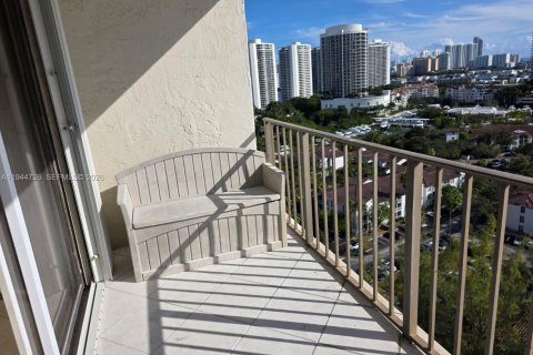 Copropriété à louer à Aventura, Floride: 2 chambres, 102.56 m2 № 2001362 - photo 6
