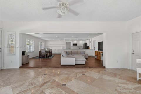 Condo in Fort Lauderdale, Florida, 2 bedrooms  № 2067466 - photo 29