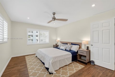 Condo in Fort Lauderdale, Florida, 2 bedrooms  № 2067466 - photo 13