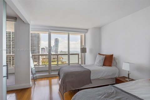 Condo in Miami, Florida, 2 bedrooms  № 2032891 - photo 6
