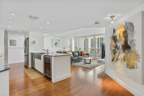 Condo à Miami, Floride, 2 chambres  № 2032891