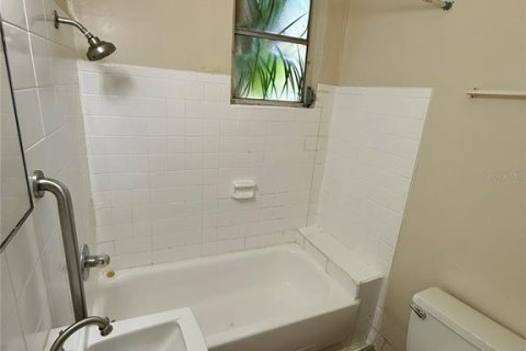 Apartment in Saint Petersburg, Florida 2 rooms, 46.45 sq.m. № 1901200 - photo 4