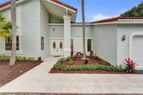 Casa en venta en Lauderhill, Florida, 3 dormitorios, 212.37 m2 № 2011178 - foto 3