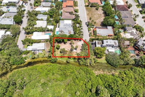 Terreno en venta en Fort Lauderdale, Florida № 1703579 - foto 4
