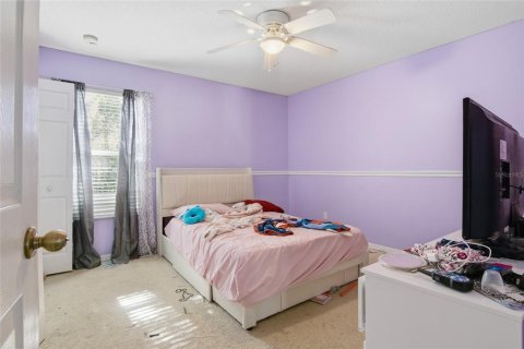 House in Tavares, Florida 4 bedrooms, 236.62 sq.m. № 2275735 - photo 18