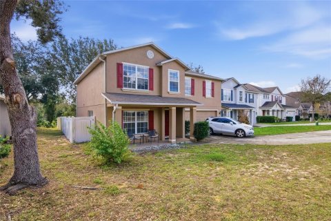 House in Tavares, Florida 4 bedrooms, 236.62 sq.m. № 2275735 - photo 9
