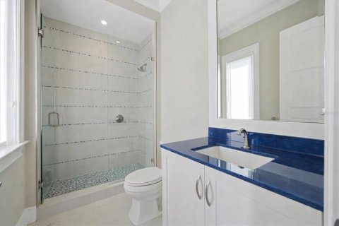 House in Indian Rocks Beach, Florida 6 bedrooms, 579.99 sq.m. № 2102417 - photo 15