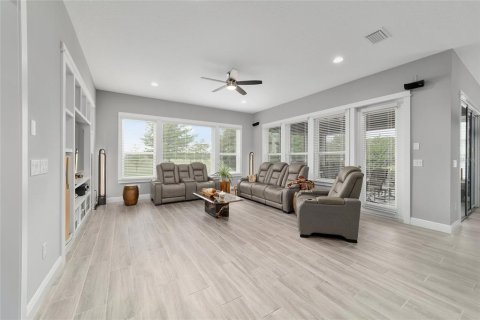 Villa ou maison à vendre à Ocala, Floride: 3 chambres, 228.08 m2 № 2209682 - photo 11