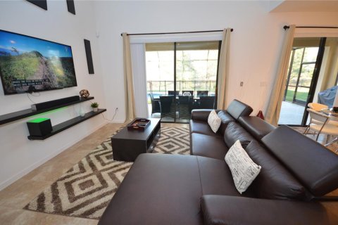 Casa en alquiler en Kissimmee, Florida, 6 dormitorios, 267 m2 № 1192857 - foto 12