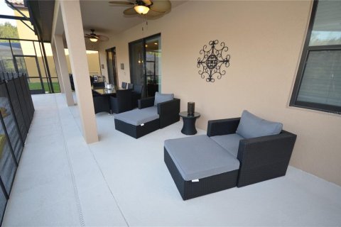Casa en alquiler en Kissimmee, Florida, 6 dormitorios, 267 m2 № 1192857 - foto 23