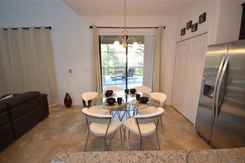 Casa en alquiler en Kissimmee, Florida, 6 dormitorios, 267 m2 № 1192857 - foto 10