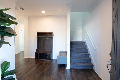 Casa en venta en Wesley Chapel, Florida, 5 dormitorios, 252.42 m2 № 2107993 - foto 4