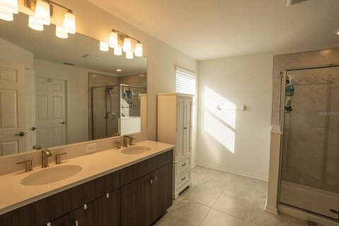 Casa en venta en Wesley Chapel, Florida, 5 dormitorios, 252.42 m2 № 2107993 - foto 30