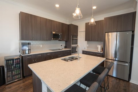 Casa en venta en Wesley Chapel, Florida, 5 dormitorios, 252.42 m2 № 2107993 - foto 11
