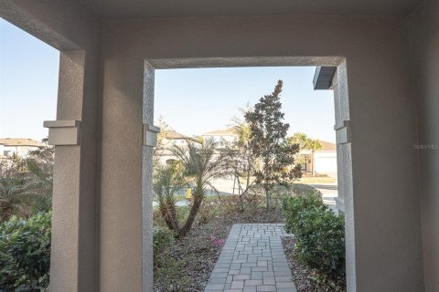 Casa en venta en Wesley Chapel, Florida, 5 dormitorios, 252.42 m2 № 2107993 - foto 3
